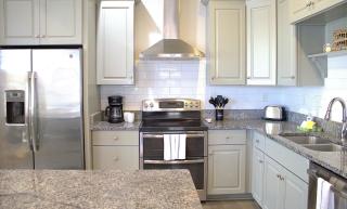 404A The Hilltop House - 2