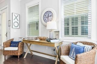 Prominence 30A - Lucky Old Sun - 4