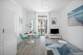 L'ASTORIA - au Coeur du Centre-Ville - Bord de Mer - Wifi - 4