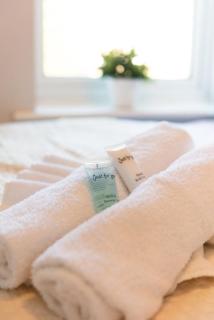 Contractor Ready 4BR Home 2 mins to Town CM7 - 3