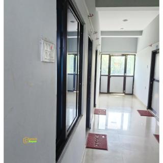 Hotel Kailash - 3