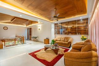 HSR Penthouse Spacious 4-BHK Apartment with Living, Lounge Area, Study Room, Terrace & Balconies - 4