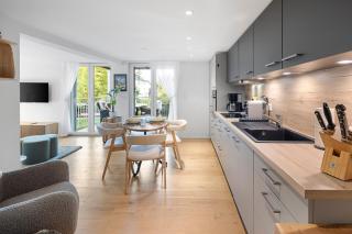 Modernes Apartment mit Balkon und Parkplatz, Nähe See - 1