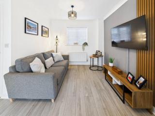 2 Bed Home Port Talbot - Perfect For Contractors & Families - 6