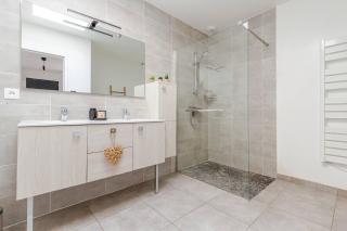 Casa Bella, 6 personnes-Plages & Port, Confort & Jardin privé - 6