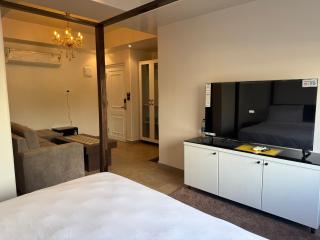 Tivai Beach Hotel - 1