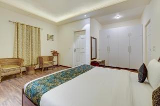 Aravale Farm Pet-friendly 4-BHK Farmhouse With Private Pool, 2-Acre Lush Garden & Aravali Views - 6