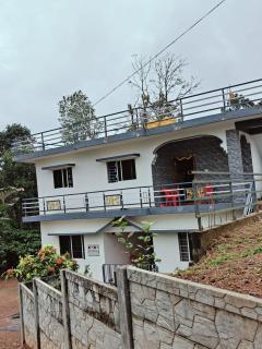 Green Nest Homestay - 4