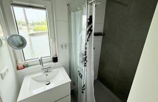 Woonboot 1 - Maasterp - 1