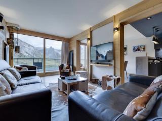 Tignes le Lac - Grand Apt 5 Pièces, 8-10 Pers, Wifi, Proche Commerces et Remontées - FR-1-641-81 - 0