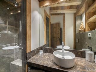 Penthouse Chaleureux au Pied des Pistes à Val-d'Isère - FR-1-844-1 - 1