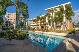 8 Spatial - ForeverMC Condotel 2BR 5114 - 4