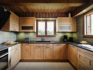 Pralor Le Nova - OVO Network - 3