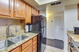 Quiet and Convenient! Condo with Balcony Near ASU - 1