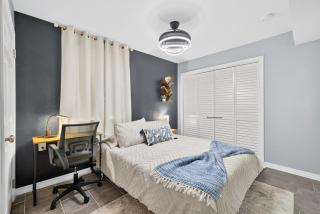 Cozy Guesthouse St Pete, 6 min to DT, Private - 2