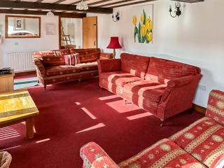 Duvale Barn - 6