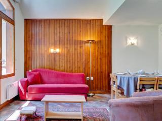 Spacieux 3 pièces, pied des pistes, parking, balcon sud-ouest - FR-1-513-37 - 4