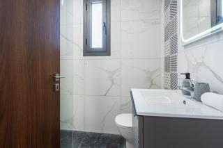 Vervana 2-Bedroom Apartment - 6