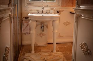 Au Petit Chateau les Bains in Morvan - 3