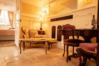 Au Petit Chateau les Bains in Morvan - 7