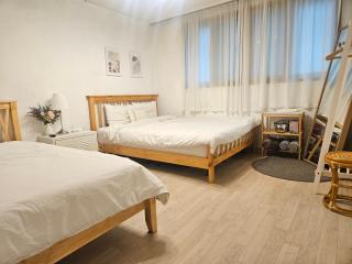 Hongdae Min House 2 - 9
