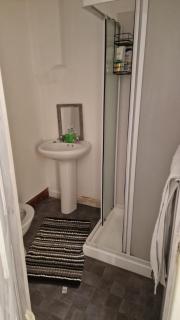 Seaview, Lower Flat - 4