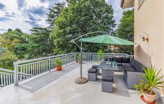 2 Bedroom Cozy Apartment In Banjole - 0