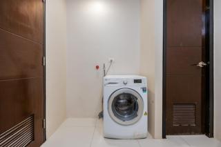 Furnished 2BR Top Floor Condo Minutes to Beach with Amazing Sea View, Netflix, WiFi and Pool Access - 8