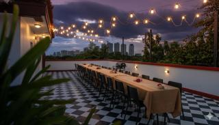 MiraNamin Nest LANTANA SUITE in Unique Historic Home with Garden Access, Rooftop, Bathtub, Private Kitchen - 3