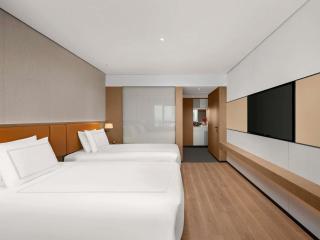 Swissotel Beijing Hong Kong Macau Center - 1 min to subway - 4