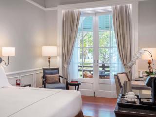 Raffles Hotel Le Royal - 5