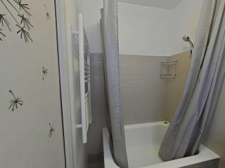 Studio 4 pers. proche pistes avec parking et casier à ski - FR-1-241-129 - 1