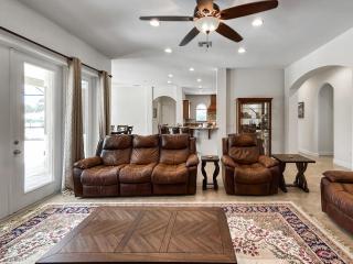 Luxe 6BR Sebring Villa with Private Pool & BBQ - 7