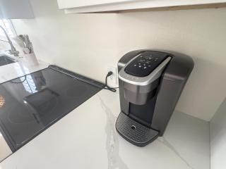 Renovated Venetian Villas Corner Retreat with Pool, Patio, Close to Beach and Town - 3