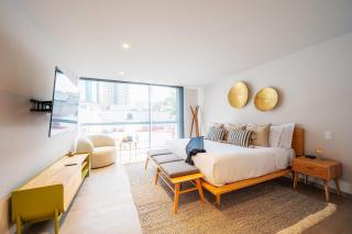 Capitalia Luxury PH W Terrace - 6