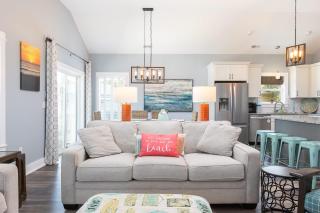 New Listing Updated Beach Cottage&Community Perks - 3