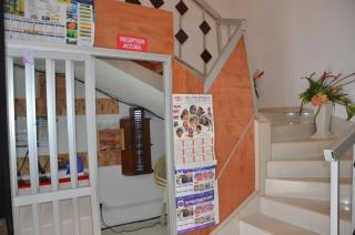 VICTOR & VICTORY GUEST HOUSE DAMAS-RAIL OBOBOGO Source - 5