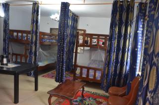 VICTOR & VICTORY GUEST HOUSE DAMAS-RAIL OBOBOGO Source - 4