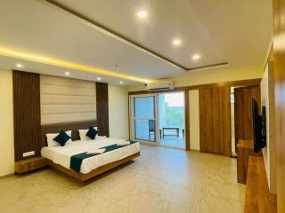 Blue Lagoon Inn Resort - 0