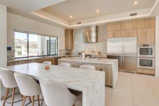 Luxurious Getaway on Lake Havasu Golf Course! - 6