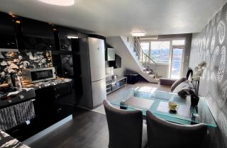 Комфорт и стиль - Апартамент с панорамой города - 0