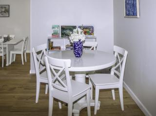 Hello Summer! 1-2 bedroom rate villa - 3