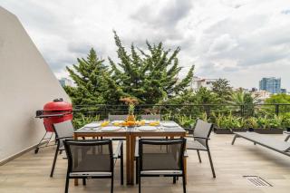 Capitalia - NEW Amazing PH WTC - 1