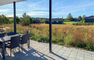 3 Bedroom Cozy Home In Ejstrupholm - 0
