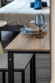 Elegant Studio in DT MTL AC, Wi-Fi - 1