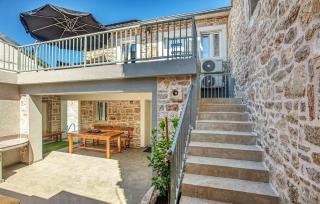 Nice Home In Murter With Private Swimming Pool, Can Be Inside Or Outside - 9