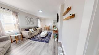 3 Bed 2 bath Pet Friendly in Historic Bates Hendricks - 8