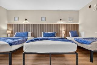 7601 CA StaySky Suites - 4