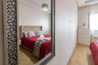 Studio chic et paisible avec piscine parc et plage - 3