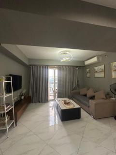 Monarch Parksuites - 1